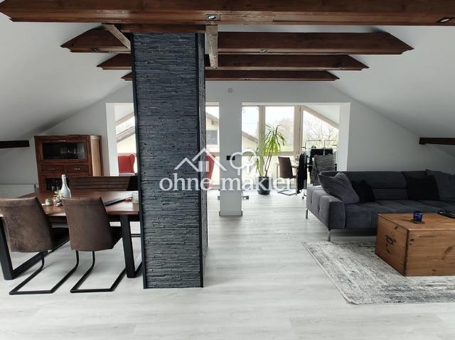 Moderne helle 4 Zimmer Wohnung 112 m2 neu mit EBK und Garage provisionsfrei