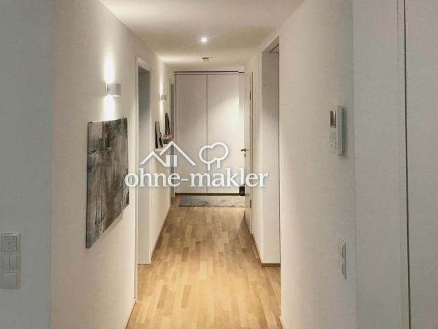 Moderne, helle 95 m² Erdgeschoss Wohnung mit Garten, 2 Terrassen, Garage & Aufzug