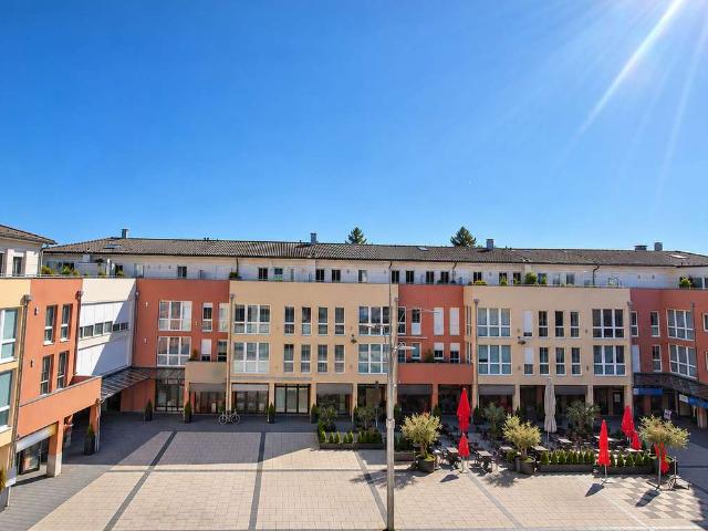 Moderne, hochwertige 4 Zimmer Wohnung mit Wintergarten in begehrter und zentraler Lage RESERVIERT