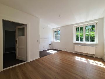 moderne, ruhig gelegene 2 Zimmerwohnung nahe der Innenstadt im bequemen Hochparterre