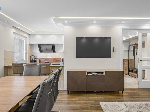 Moderne & klimatisierte 3 Zimmer Wohnung mit hochwertiger Ausstattung neben dem Augarten!
