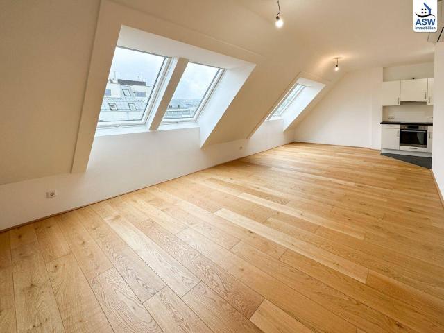 Moderne klimatisierte 2 Zimmer Dachgeschoßwohnung in U Bahn Nähe