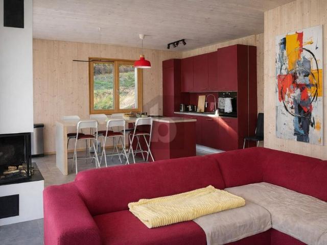 MODERNE, LUMINEUX & AVEC PANORAMA