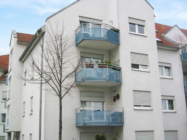Moderne lichtdurchflutete 2 ZKB Wohnung mit Balkon und TG Stellplatz provisionsfrei in MA Käfertal