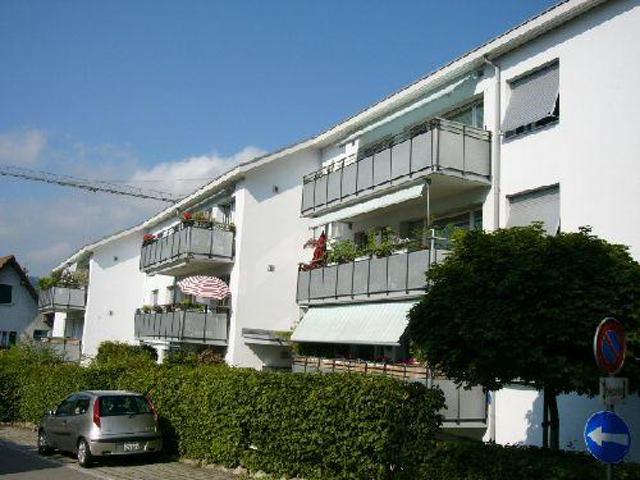 Moderne Liegenschaft in ruhiger Umgebung