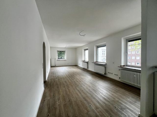 Moderne Loftwohnung im 1. OG mit eigenem Eingang!
