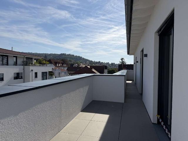 Moderne Penthouse mit großer Terrasse zentral gelegen!