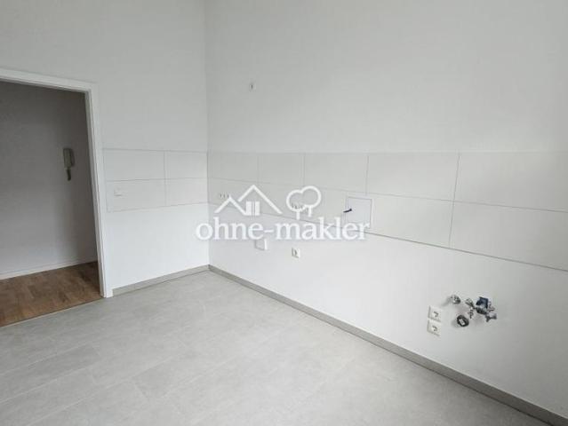 Moderne, ruhige, zentrale, kleine 3 Zimmer Wohnung in Magdeburg Stadtfeld Ost