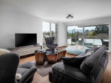 Moderne Residenz im Herzen von Uetikon am See