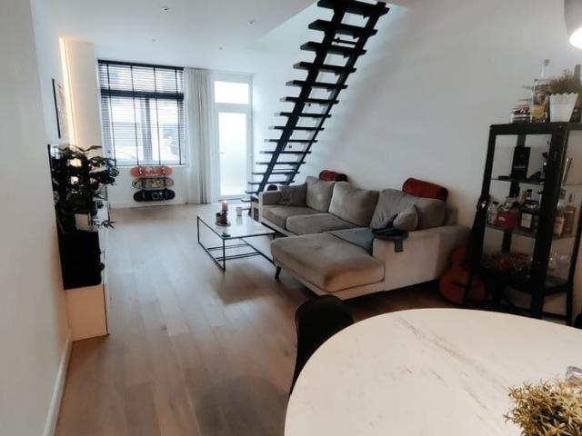 Moderne rijwoning