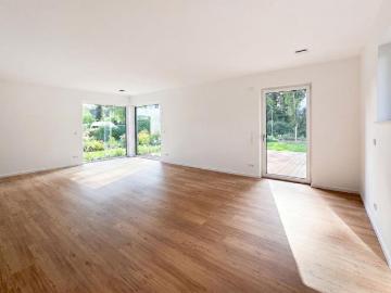 Moderne Stadtvilla mit Garten, Souterrain, Wärmepumpe und Energieeffizienz A+ in ruhiger Bestlage