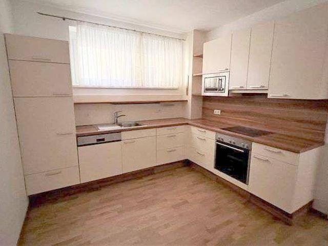 Moderne schöne absolut RUHIGE Neubau Wohnung 2 1/2 Zimmer in Garten / Ruhelage ideal für Singles Paare oder Stud. WG tauglich