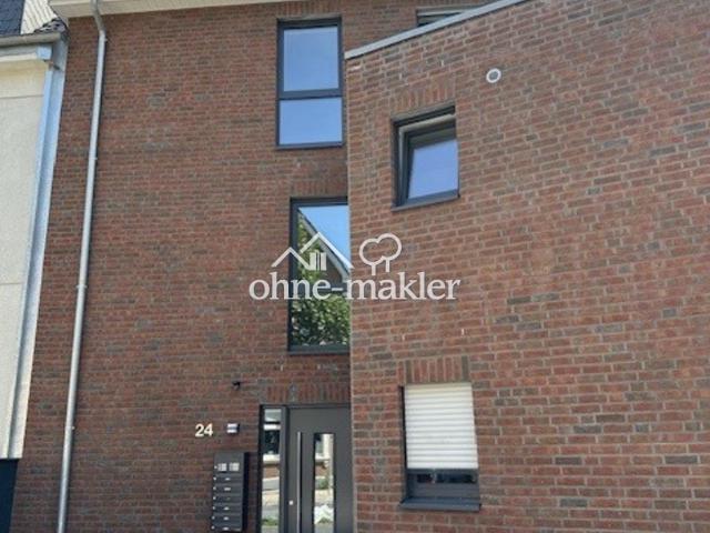 Moderne Single Wohnung mit großem Balkon