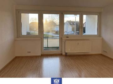Moderne Singlewohnung mit groÃem Balkon in ruhiger grÃ¼ner Lage!