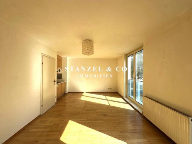 MODERNE & SONNIGE GARCONNIERE