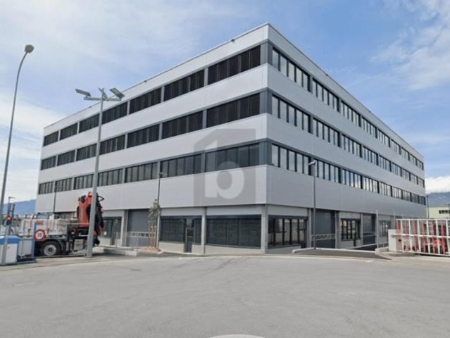MODERNE, SPACIEUX ET POLYVALENT