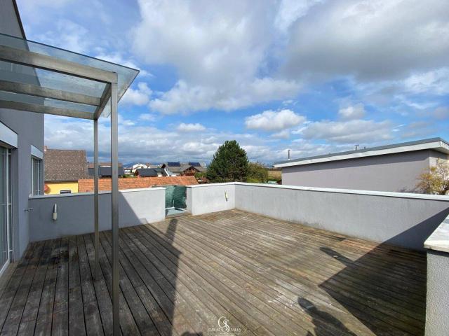 Moderne Terrassenwohnung mit Loft Charakter in Pirka – sonnig, ruhig & bestens angebunden