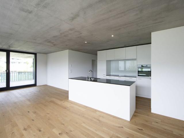 Moderne trifft auf Beton 3.5 Zimmerwohnung an top Lage zu vermieten