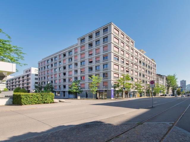 Moderne und zentrale Wohnung in Zürich befristet bis 31.01.2028!