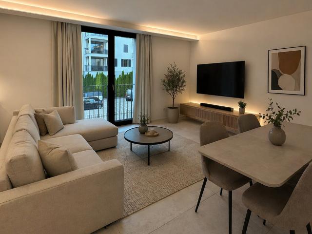 MODERNES UND ELEGANTES APARTMENT