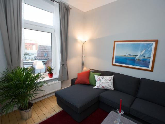 Moderne und gemütliche 3 Zimmerwohnung in einem historischen Speichergebäude mit Blick auf den Museumshafen in Bremen Vegesack, Bremen Amsterdam Apartments for Rent