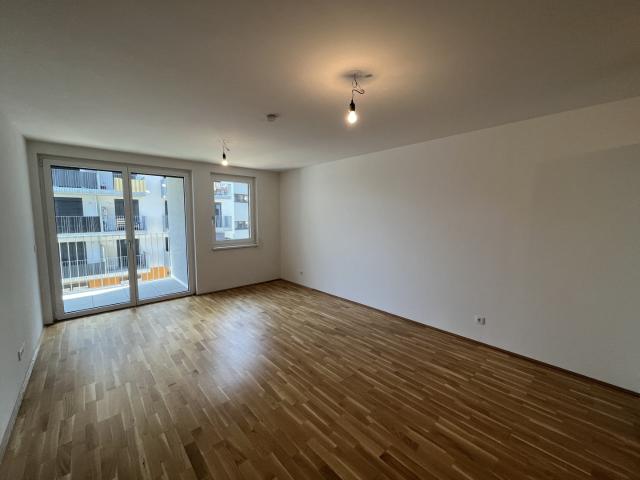 Moderne und geräumige 2 Zimmer Wohnung mit Balkon