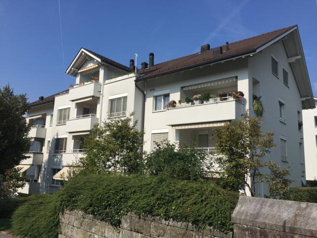 Moderne und helle Wohnung mit Charme!