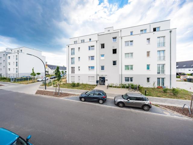 Moderne und schöne Dachgeschosswohnung mit großer Terrasse in Falkenberg neu zu vermieten