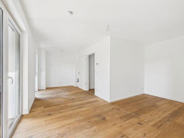 Moderne und sonnige 1 Raum Wohnung mit Balkon