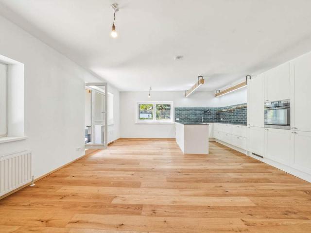 Moderne und stilvolle 4 Zimmer Gartenwohnung zu verkaufen!