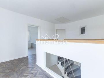 Moderne Villa / als Doppelthaushälfte mit 5 Zim. in Hamburg Nähe