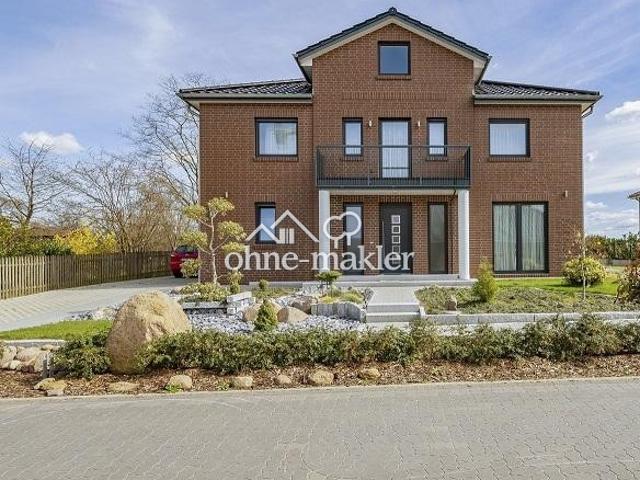 Moderne Villa / als Doppelthaushälfte mit 5 Zim. in Hamburg Nähe