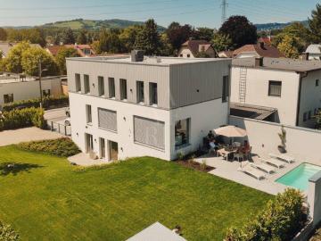 Moderne Villa Erstbezug