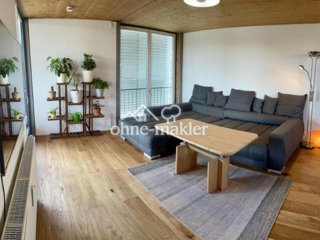 Moderne, voll möblierte 3 Zimmer Wohnung mit Balkon & Carport in Ingolstadt West
