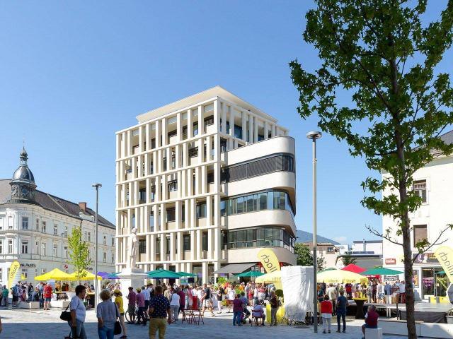 Moderne vollmöblierte 3 Zimmerwohnung im Zentrum von Villach