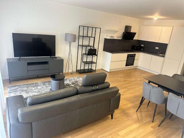 Moderne vollmöblierte 2 Zimmer Wohnung mit Balkon in der Schwetzingerstadt