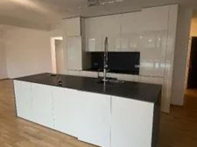 Moderne Wohnung 4 Zimmer mit 2 Garten 1210, Wien Provisionsfrei