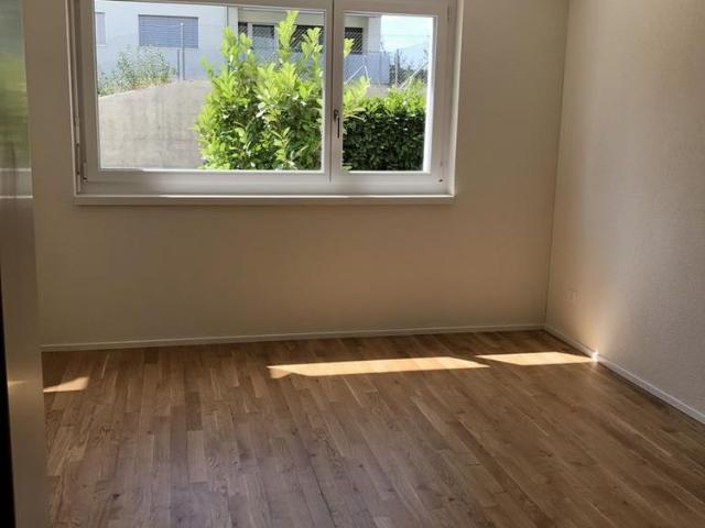 Moderne Wohnung im Grünen