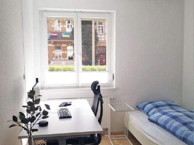Moderne Wohnung im Damenviertel mit Terrasse