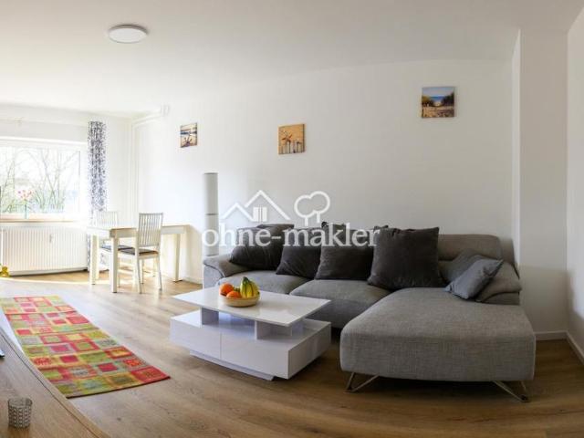 Moderne Wohnung in Alsternähe mit Balkon | Zentral und Blick ins Grüne