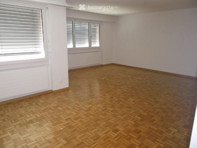 Moderne Wohnung in Ennenda mit Aussicht
