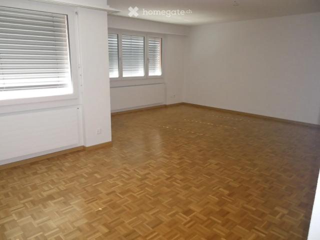 Moderne Wohnung in Ennenda mit Aussicht