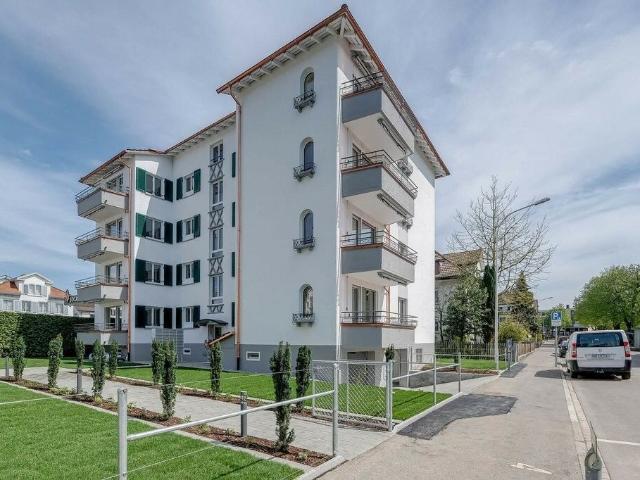 Moderne Wohnung mit optimaler ÖV Anbindung