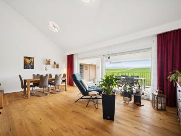 Moderne Wohnung mit Blick ins Grüne