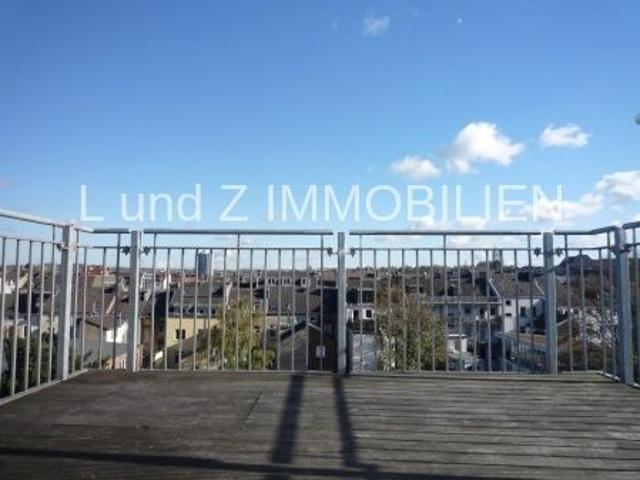 Moderne Wohnung mit Dachterrasse und Wohlfühlambiente