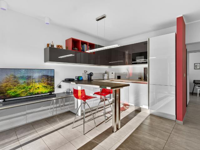 Moderne Wohnung mit Garten