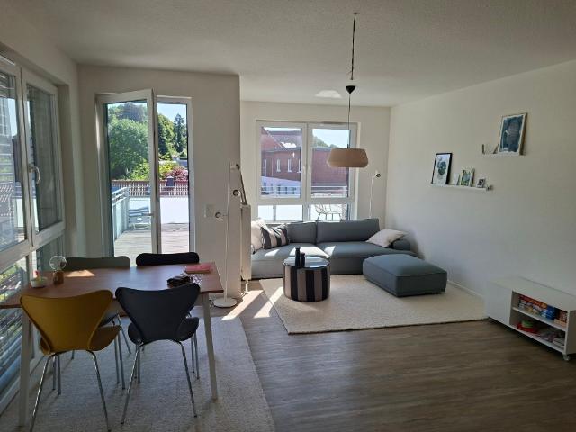 Moderne Wohnung mit großer Dachterrasse