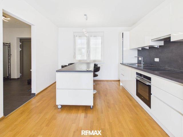 Moderne Wohnung mit Lift in unmittelbarer Seenähe!
