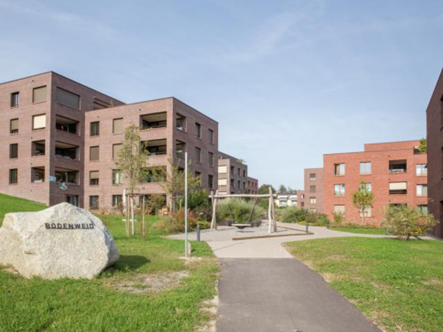 Moderne Wohnung mit See & Bergsicht in 6045 Meggen