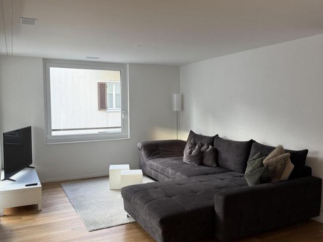 Moderne Wohnung zur Untermiete in Pfäffikon SZ